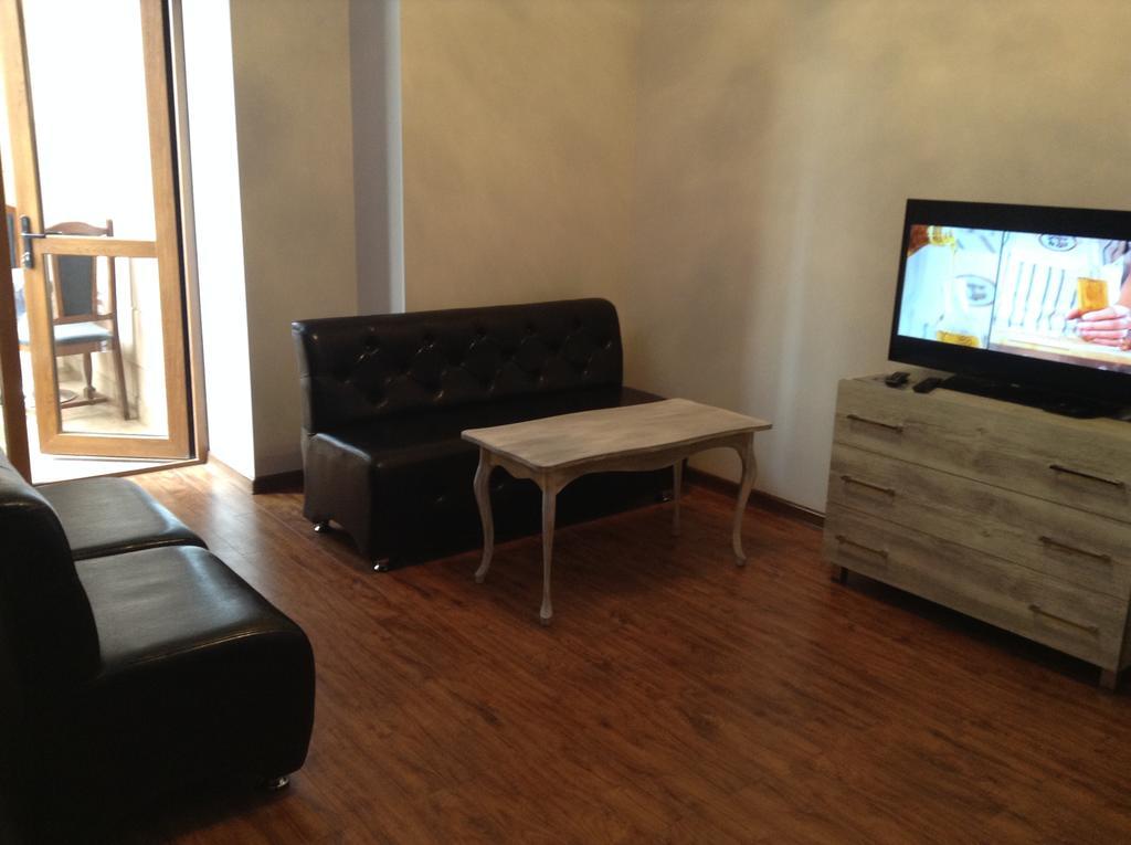 Apartment Sayat-Nova יירבאן חדר תמונה